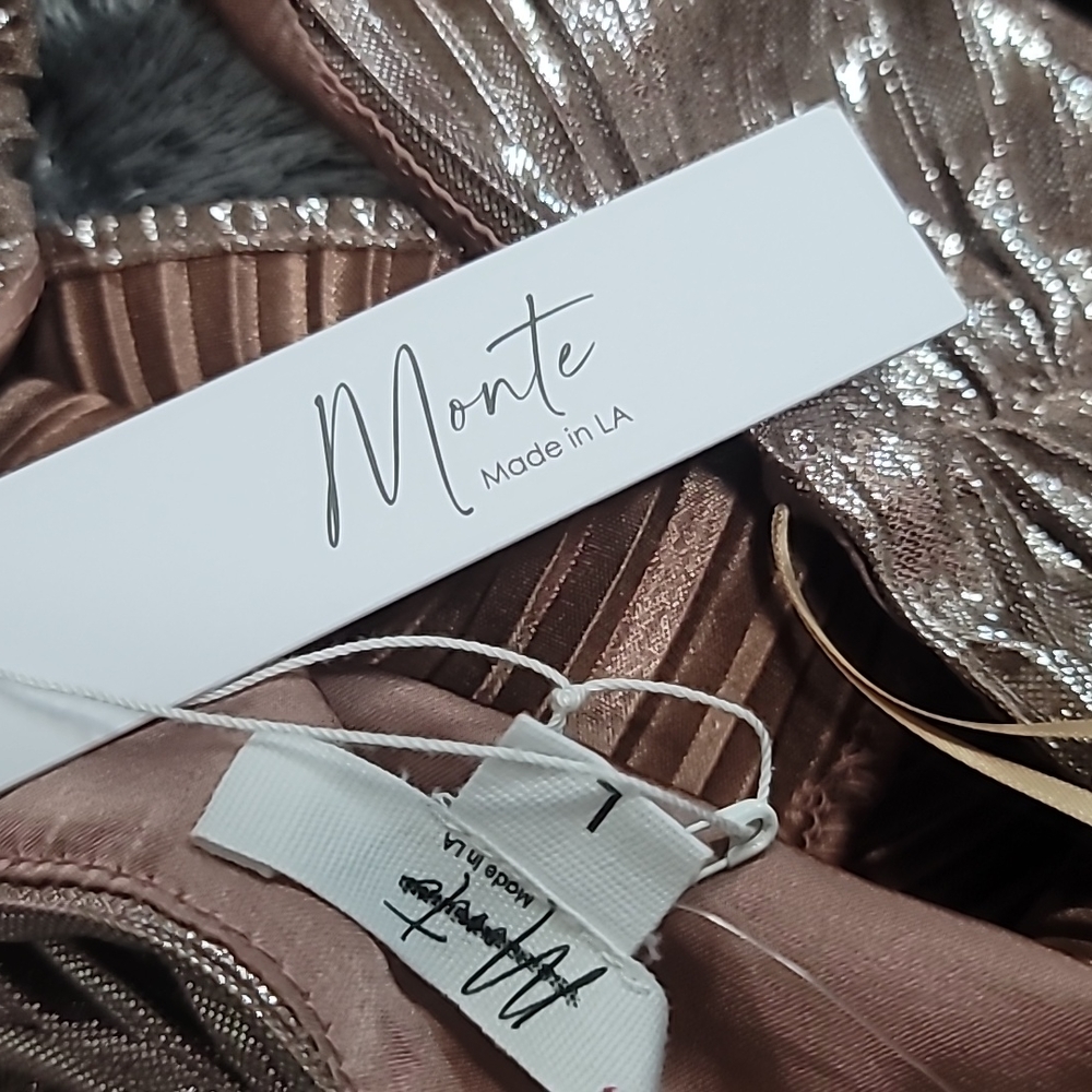 Anthropologie Shimmer V-neck Tank Top. - Picture 10 of 14